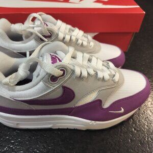 Women's Nike Air Max 1 '87 Textile White/Bold Berry/Neutral Grey US size 6.5